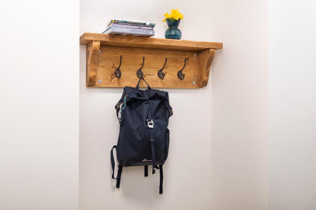 Hostel Tafarn Yr Heliwr Nefyn Zewnętrze zdjęcie