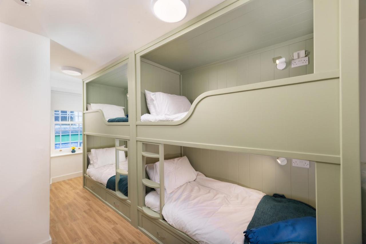 Hostel Tafarn Yr Heliwr Nefyn Zewnętrze zdjęcie