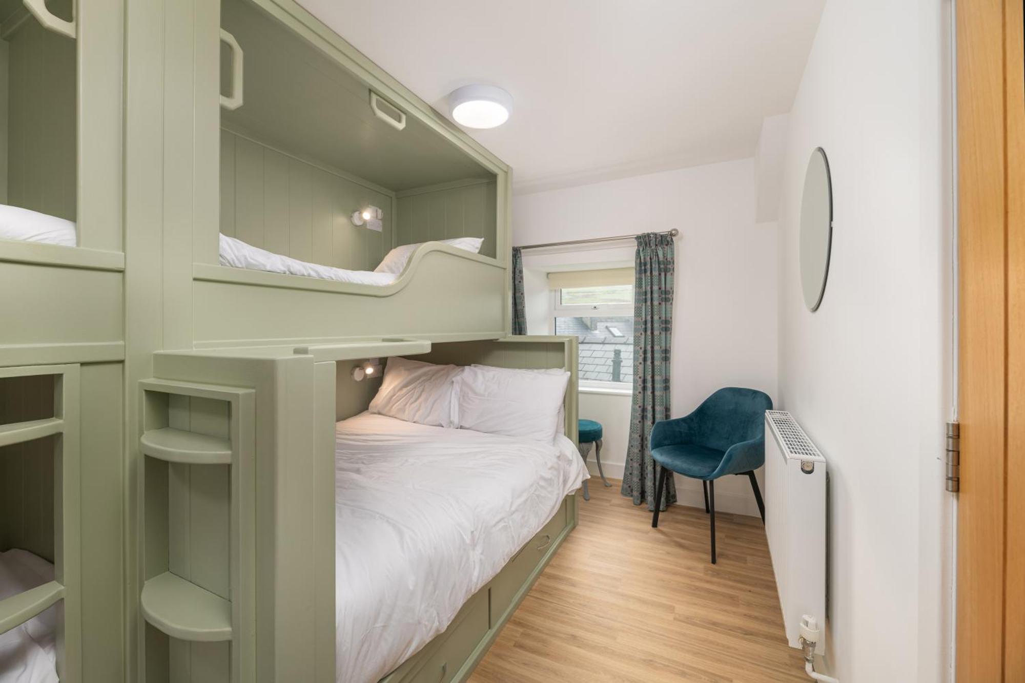Hostel Tafarn Yr Heliwr Nefyn Zewnętrze zdjęcie